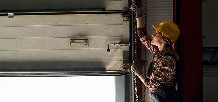 Addressing Common Garage Door Stoppage Issues in North Valley Stream, NY